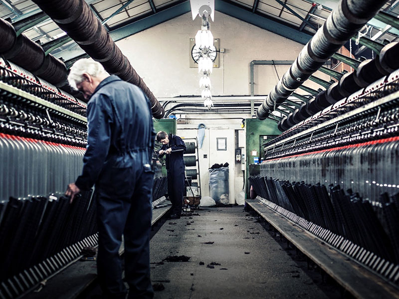 Производство ткани Harris Tweed
