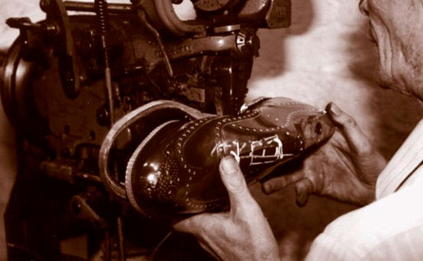 Изготовление пары обуви Church's Производство обуви Church's