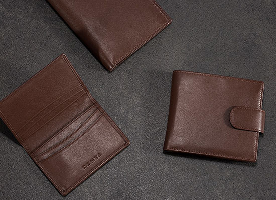 Коричневые кожаные кошельки Dents Кошельки Dents