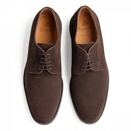 Berwick 5768 Dark Brown Suede