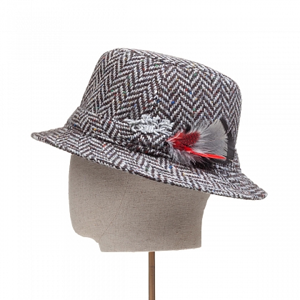 3Картинка Черно-белая шляпа Hanna Hats Walking