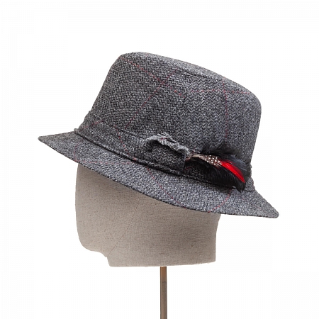 Hanna Hats Walking P255